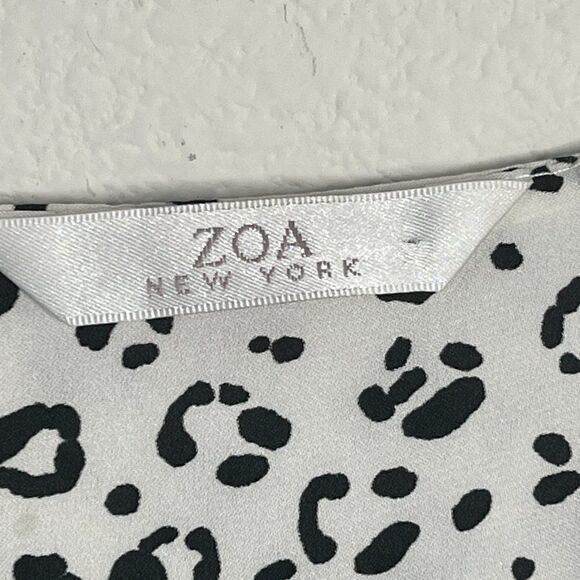 ZOA New York Silk Blouse Animal Print Size Small - Picture 4 of 13